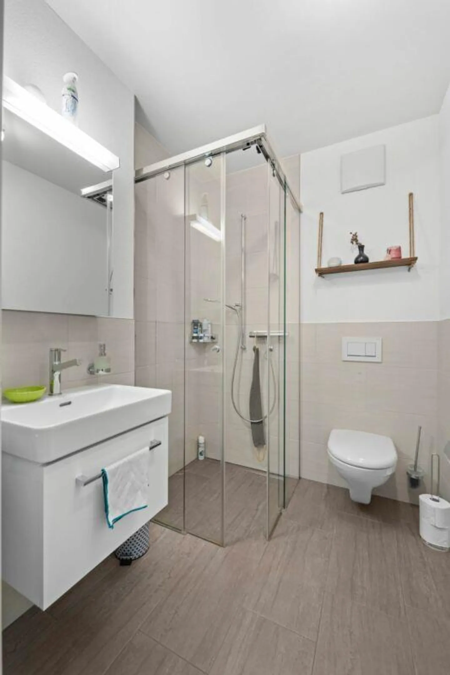 Moderne 3.5 Zimmer-Gartenwohnung - Foto 5 von 11