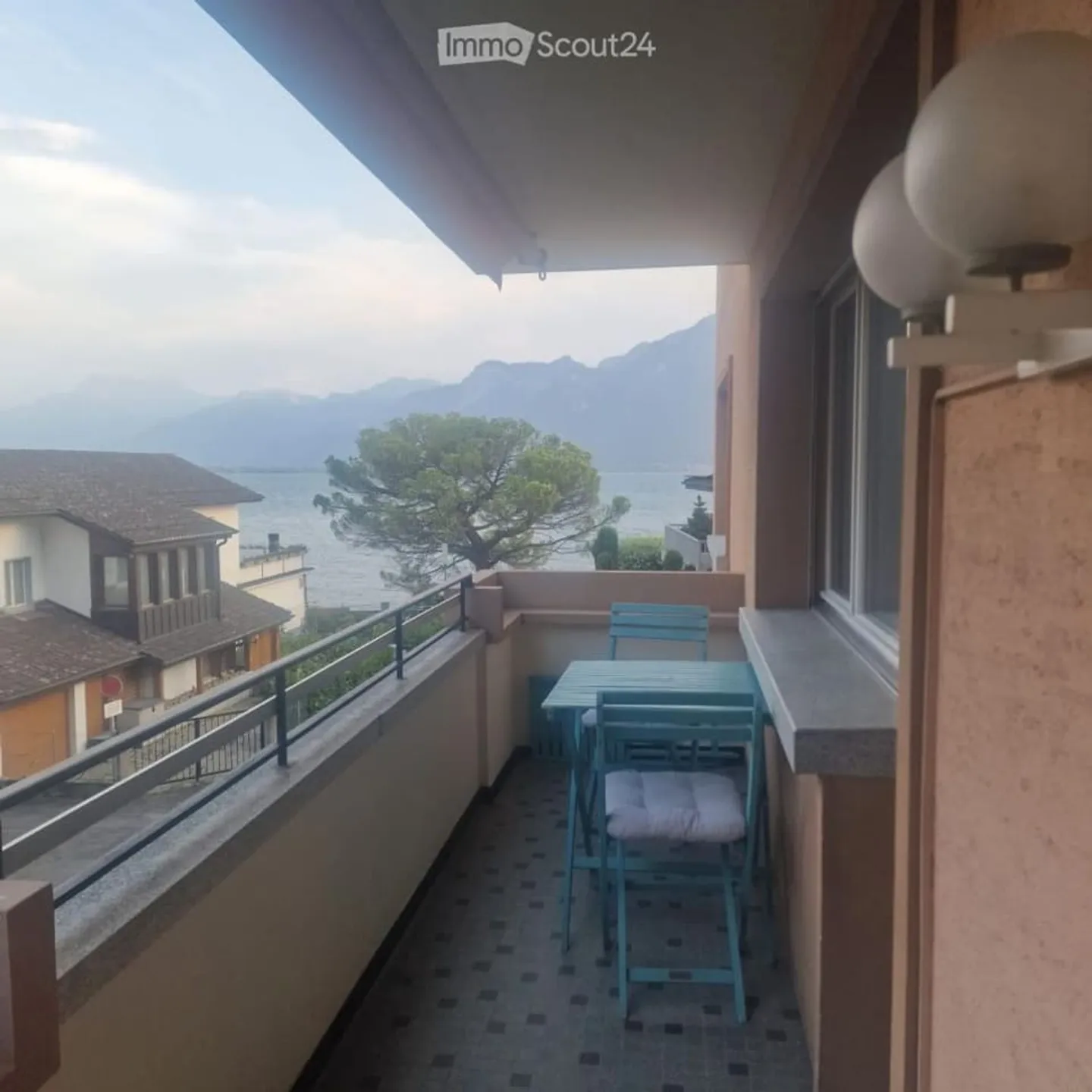 Beautiful 2.5-room apartment in Clarens / 1 bedroom / 1 bathroom / 1 balcony - Photo 12 of 13