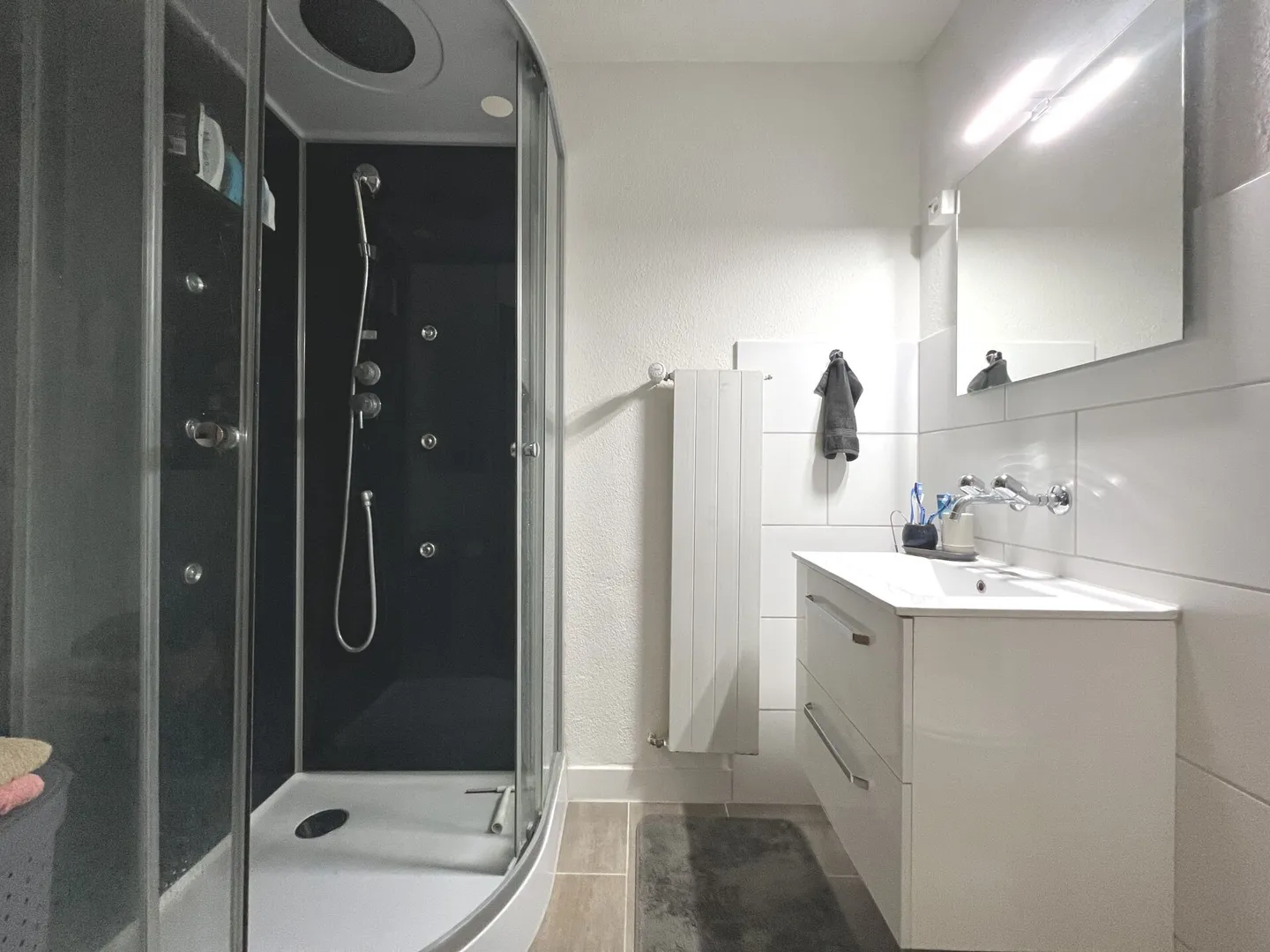 Cozy 4.5-room apartment in a quiet location - Photo 7 of 8