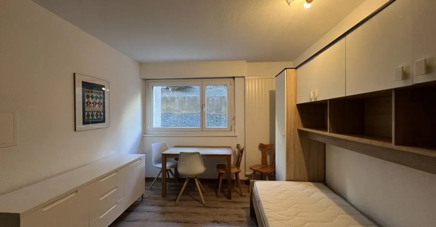 STUDIO FOR RENT: YEAR - Photo 1 of 4