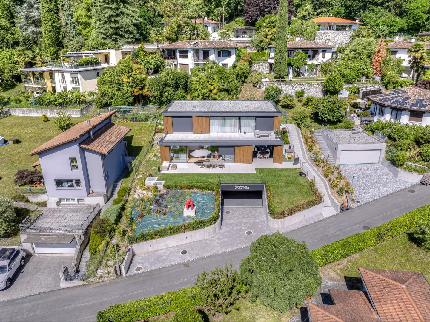 Appartement avec 4,5 pièces dans un nouveau bâtiment avec espace bien-être privé et vue sur le lac - Photo 2 sur 17