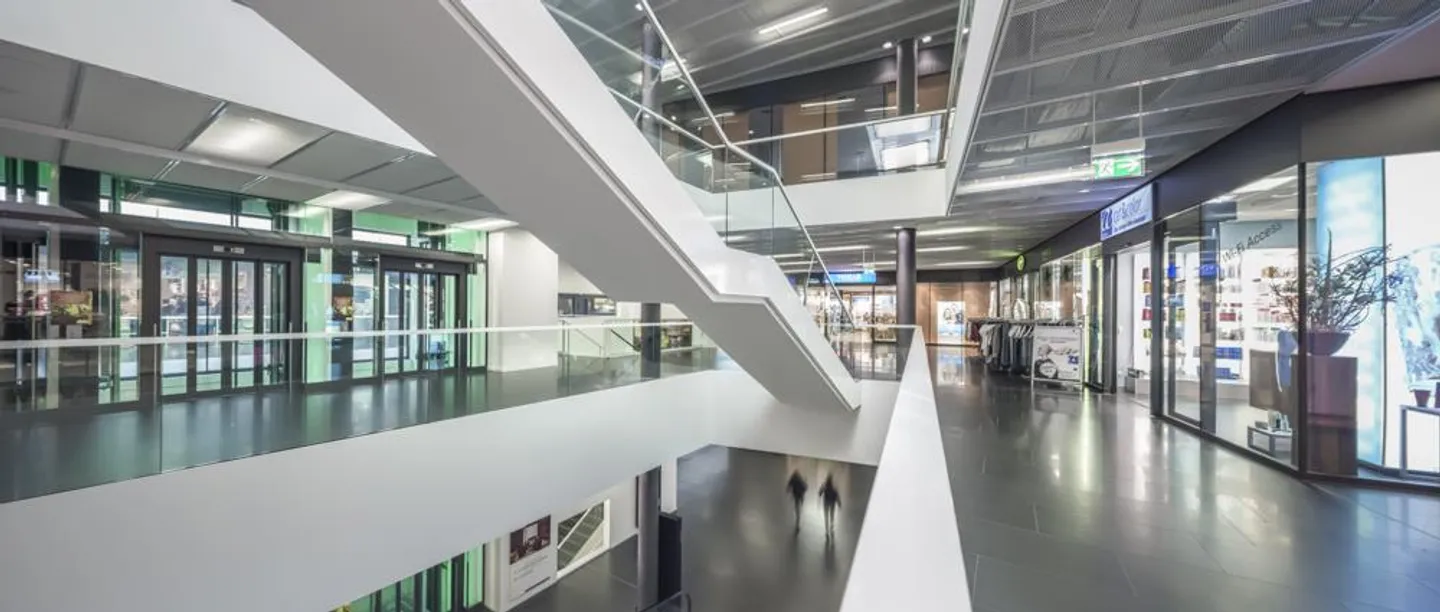 Performance with Impact: 317 m² in the Shopping Heart - Photo 3 of 3