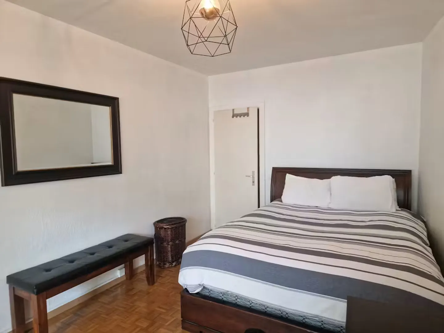 Charmante Wohnung in Genf - Foto 2 von 10