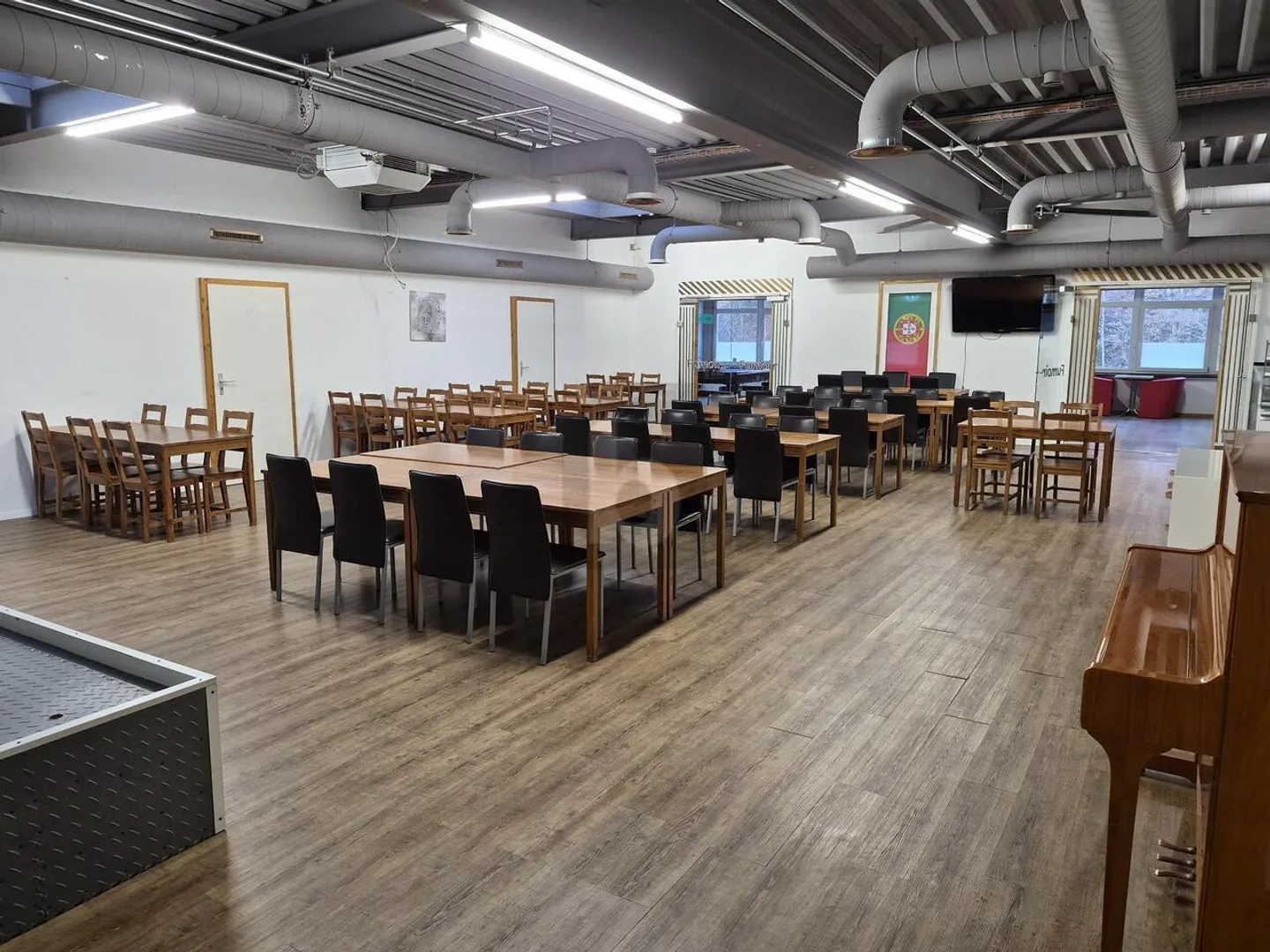 Versatile Gastronomy Space - Photo 2 of 6