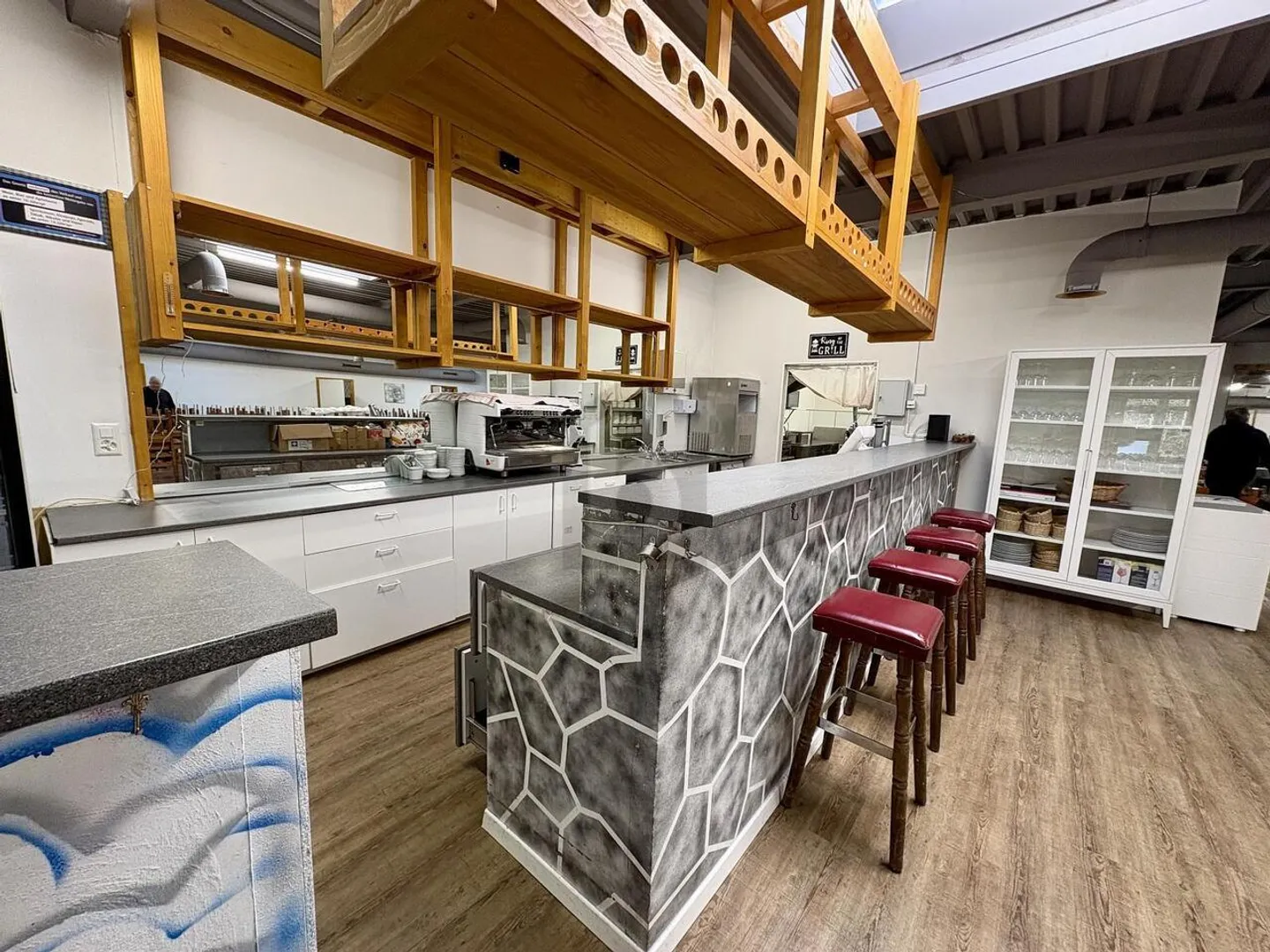 Versatile Gastronomy Space - Photo 4 of 6