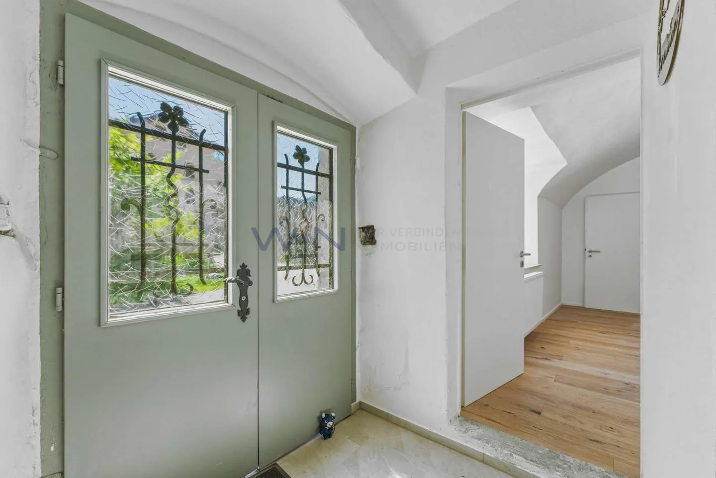 Sichere Investition mit Wohnung - Foto 1 von 11
