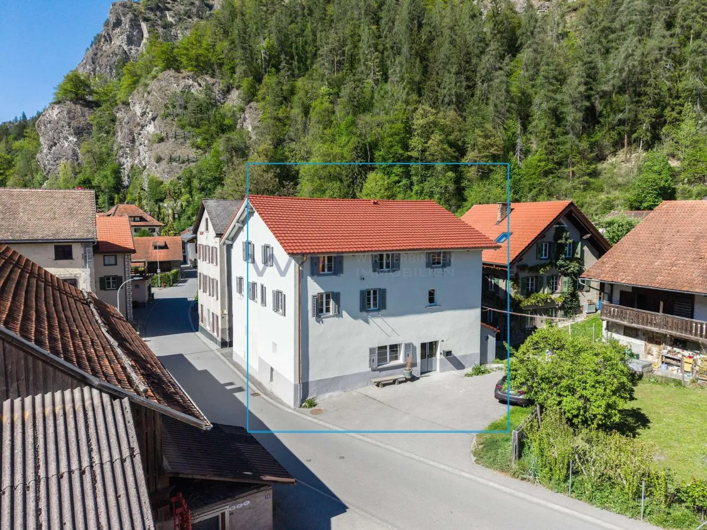 Sichere Investition mit Wohnung - Foto 2 von 11