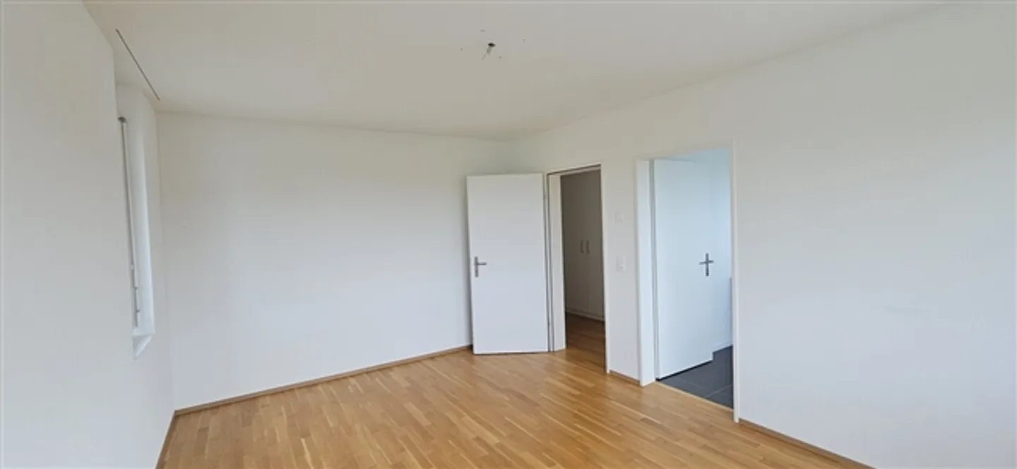 Votre nouveau chez-vous lumineux et spacieux appartement de 4,5 pièces - Photo 11 sur 13