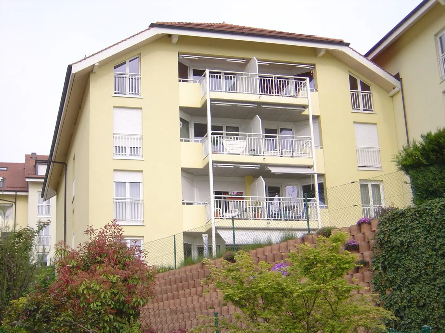 Parking extérieur pour CHF 120/mois. - Photo 1 sur 1