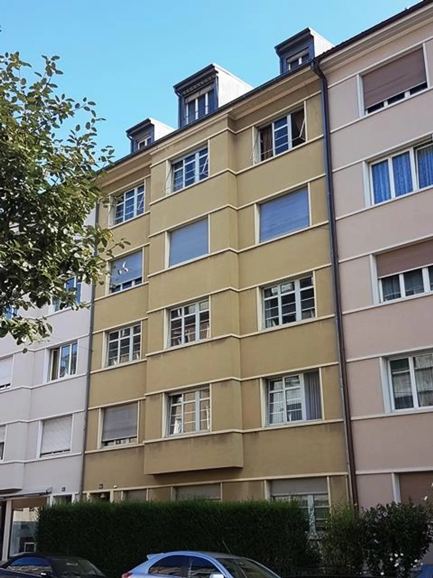 RENT WITHOUT DEPOSIT - great attic apartment near Bad. Bahnhof - Photo 1 of 6