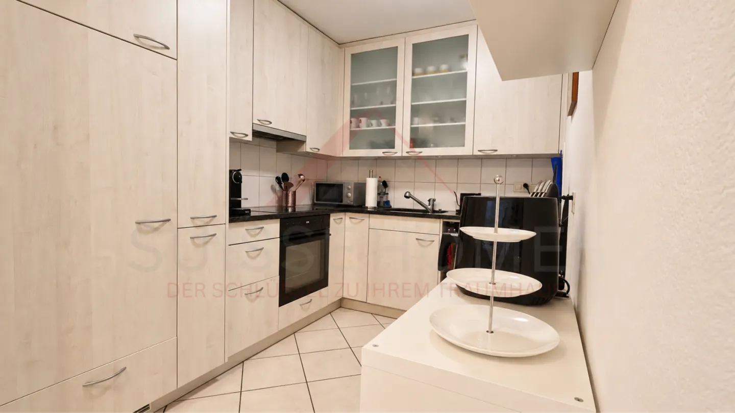 Stilvolle 4.5-Zimmer-Wohnung mit Balkon - Foto 2 von 3