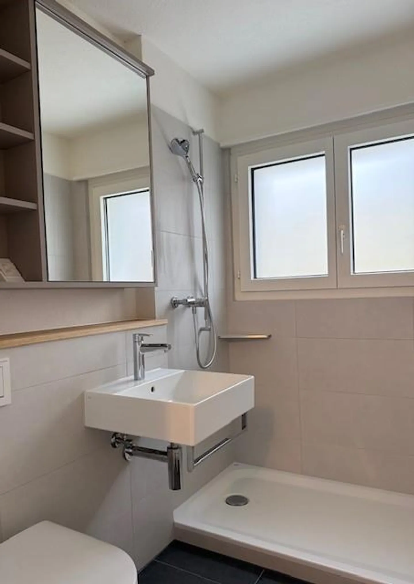 Appartement moderne à Steinhausen - Photo 7 sur 8