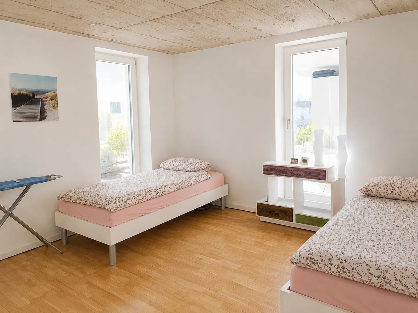 Charming 2.5-Room Apartment - Photo 8 of 13