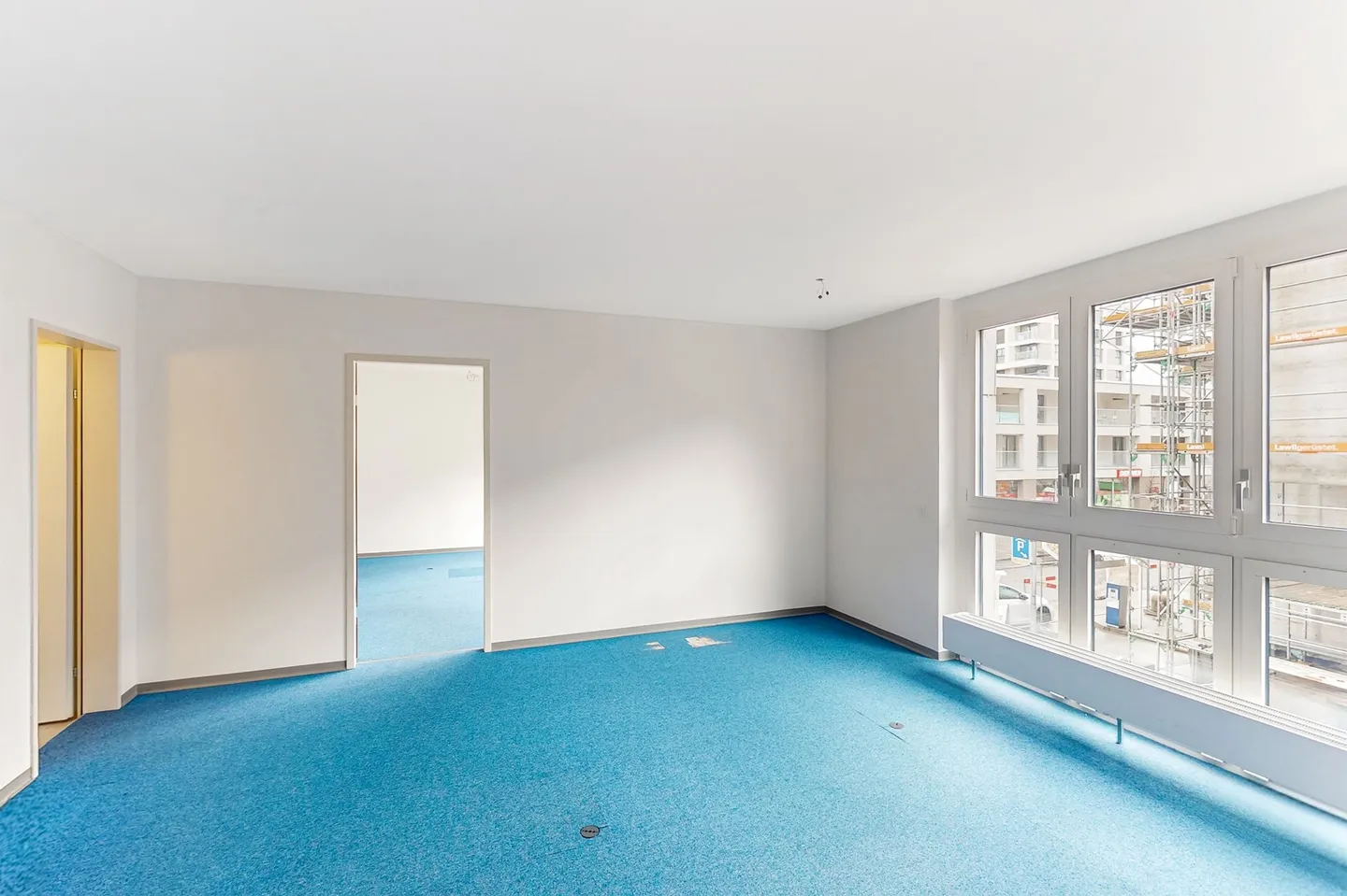 Spazio Commerciale Luminoso a Locarno - Foto 5 di 9