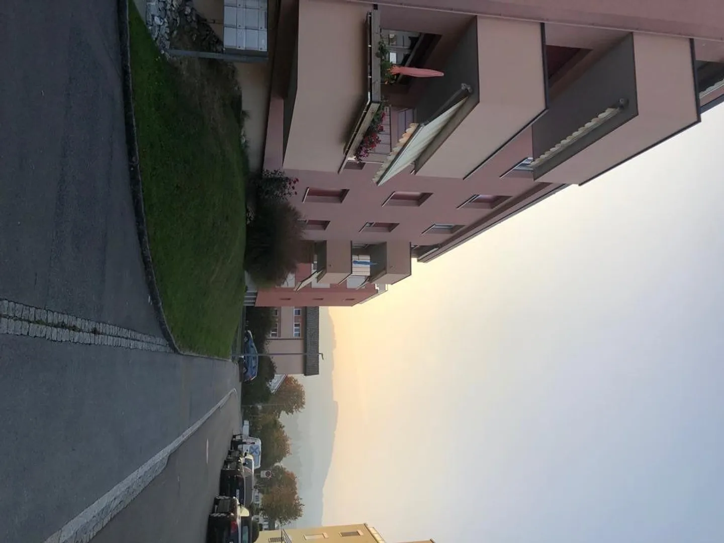 Zentrales Apartment mit Balkon - Foto 1 von 1