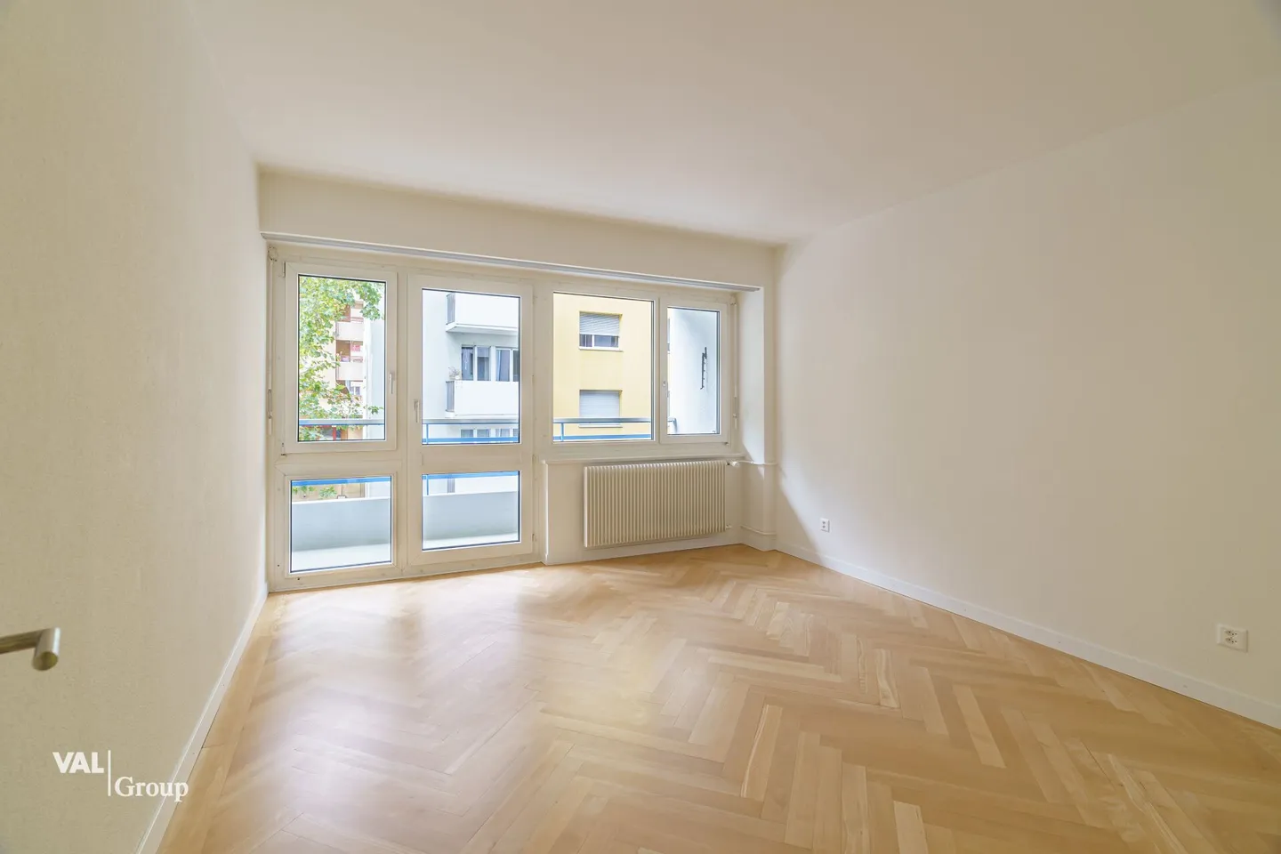 Apartment for rent - Photo 4 of 12