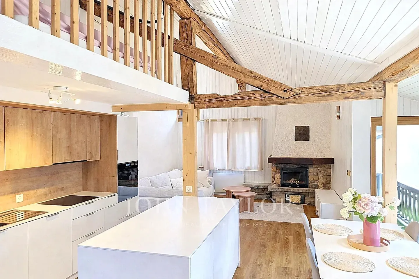 Affascinante Casa di Villaggio - Foto 1 di 8