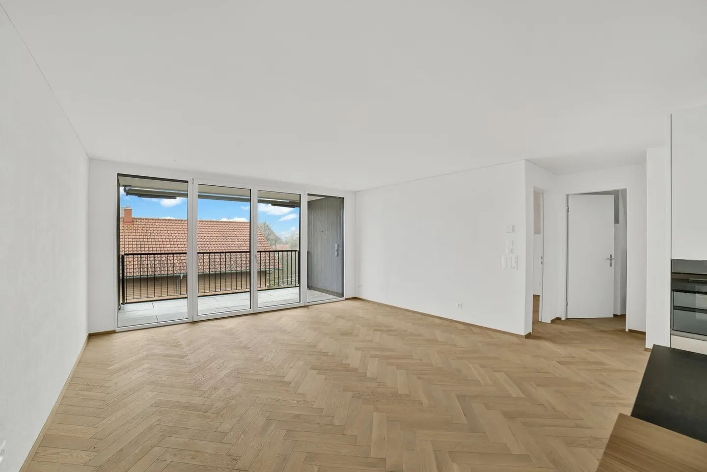 Exclusive 5.5-room maisonette with gallery & loggia – first rental in new building - Photo 4 of 9