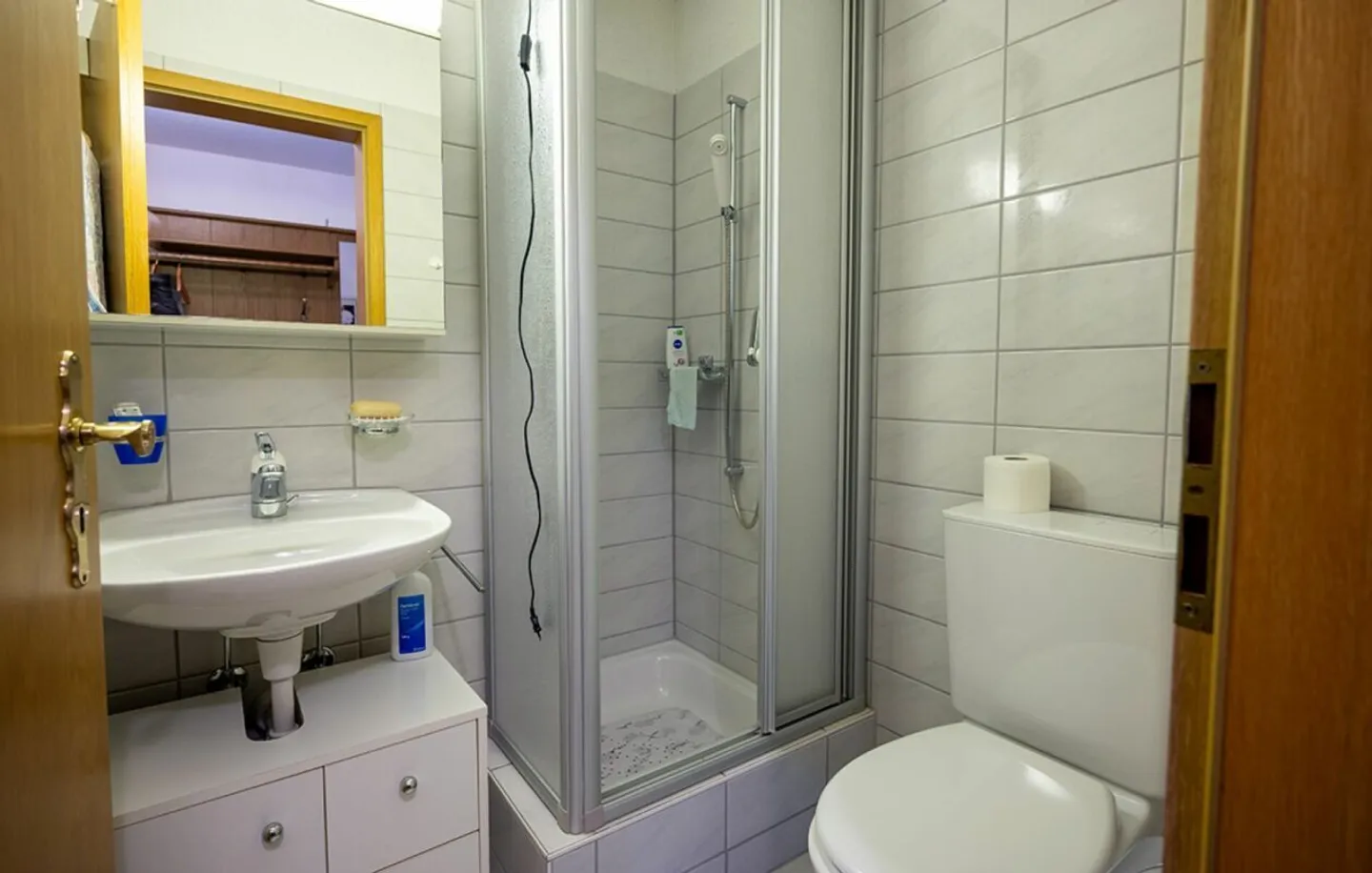 Appartement 5.5 pièces avec balcon et grande terrasse - Photo 13 sur 14