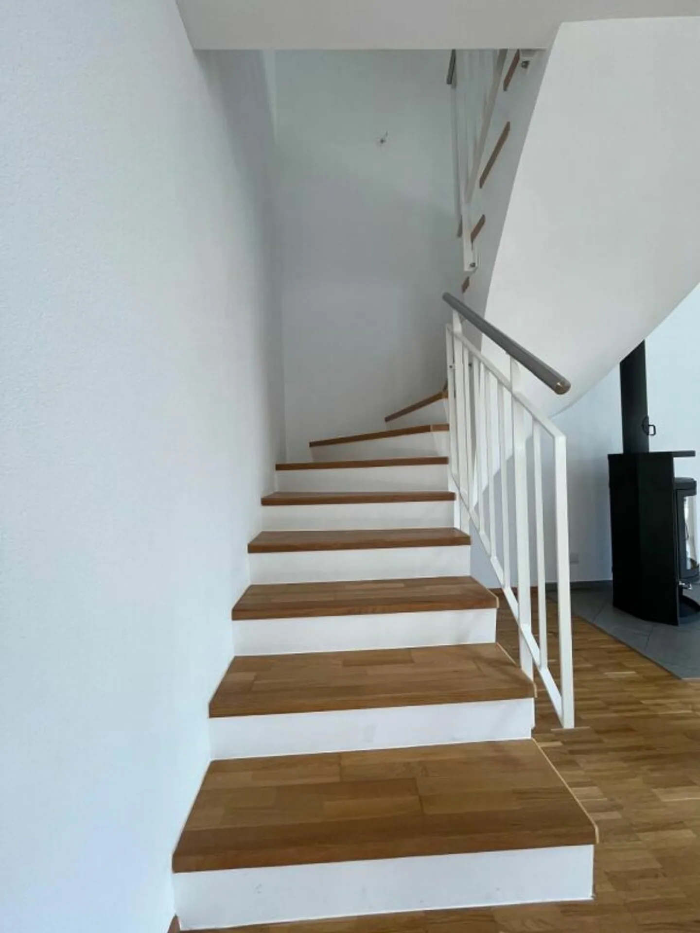 Luminoso appartamento duplex di 5,5 stanze in posizione centrale - Foto 8 di 15