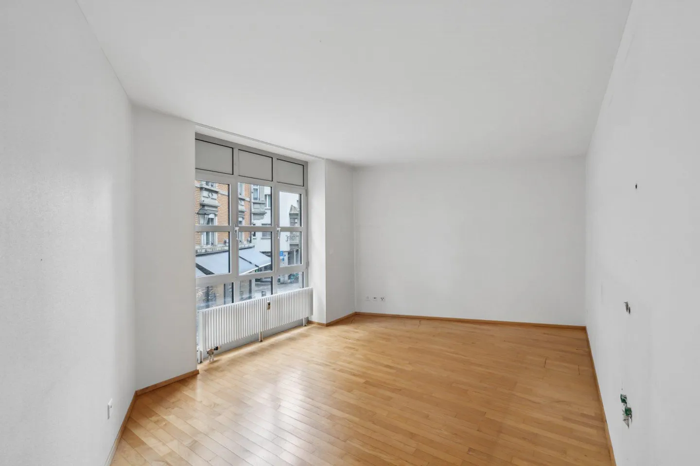 Spazi polifunzionali per studi professionali in posizione privilegiata! - Foto 8 di 12