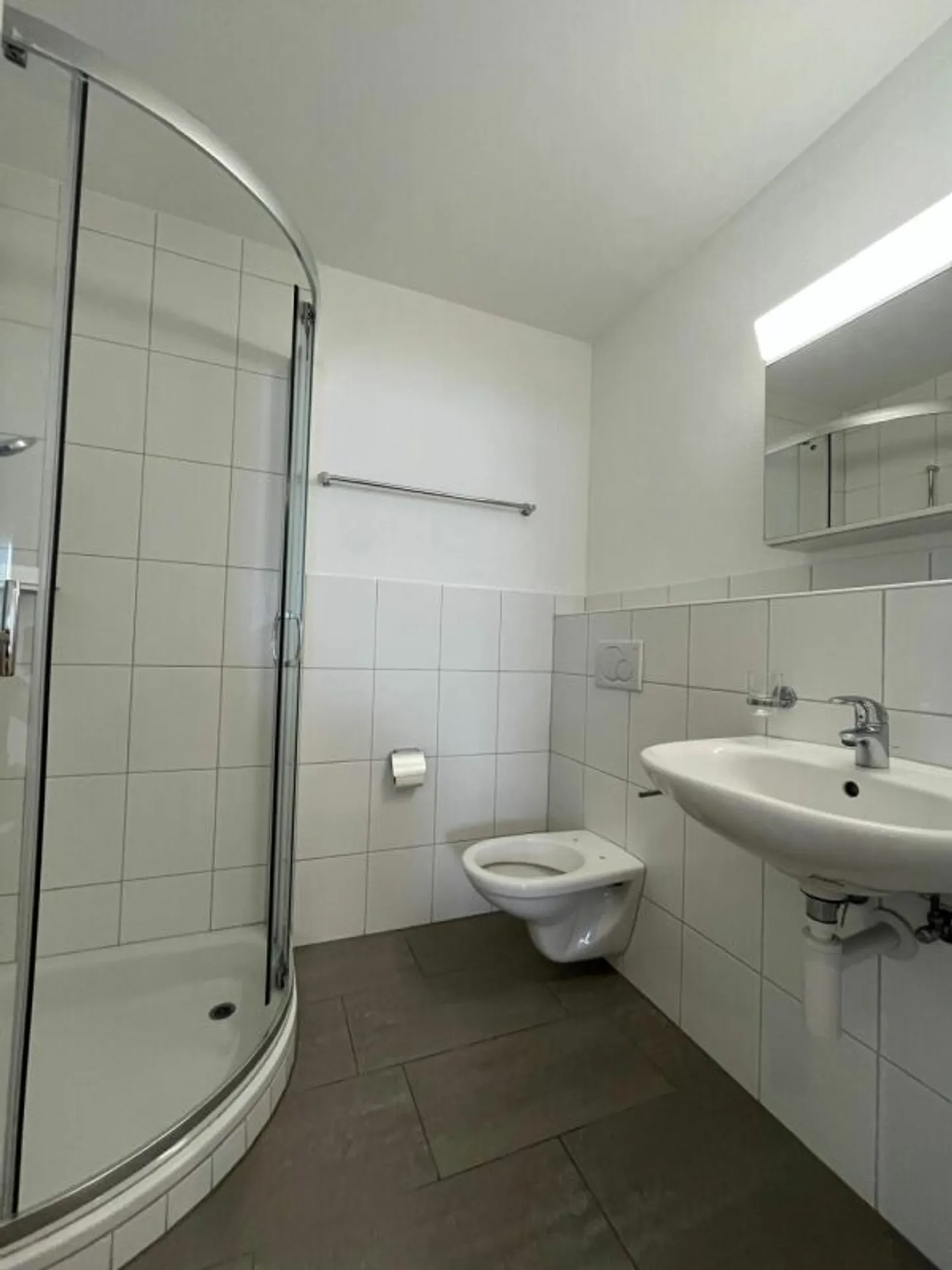 Luminoso appartamento duplex di 5,5 stanze in posizione centrale - Foto 13 di 15
