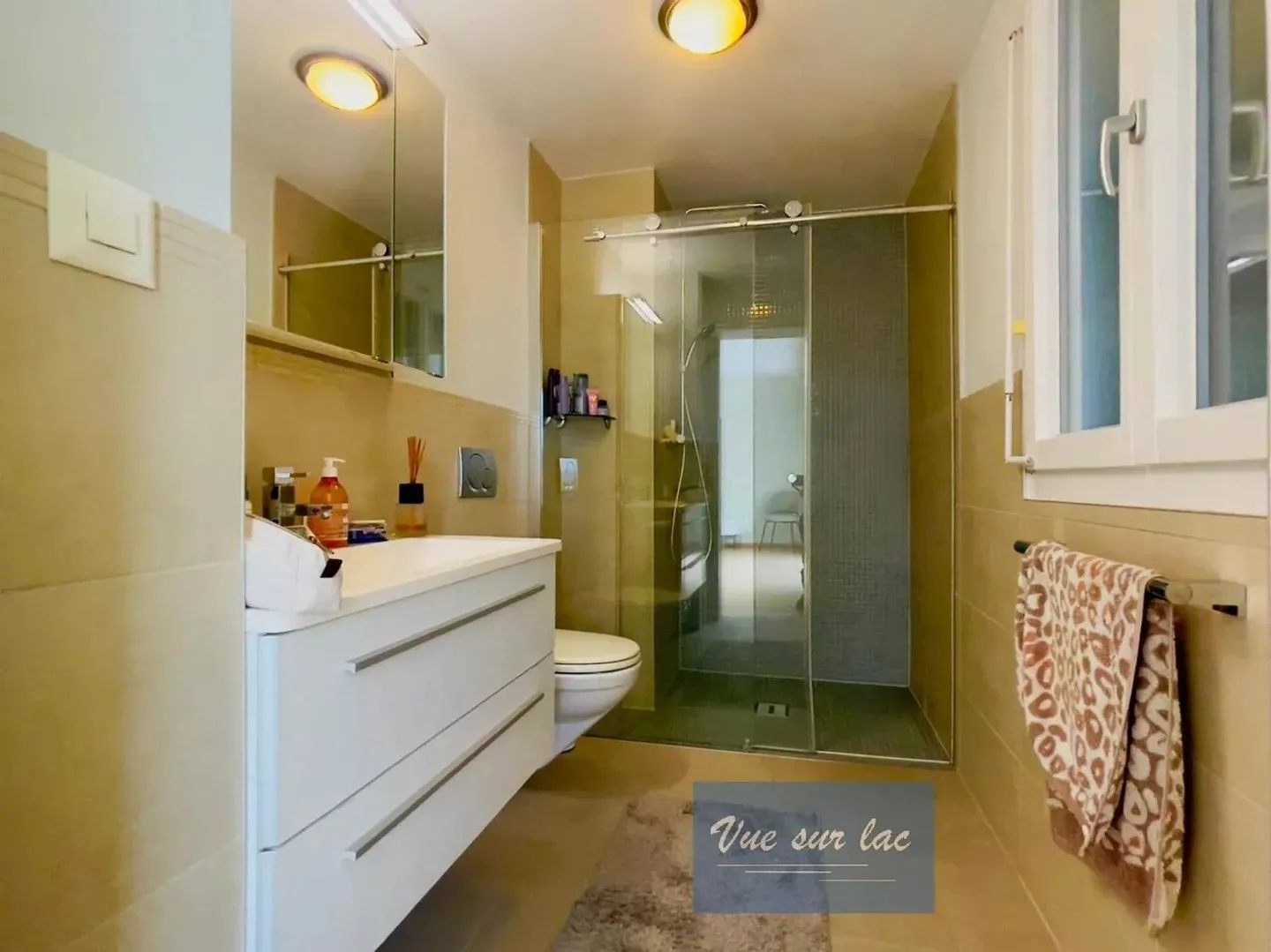 Contemporary individual villa on a beautiful and large plot - Photo 10 of 13