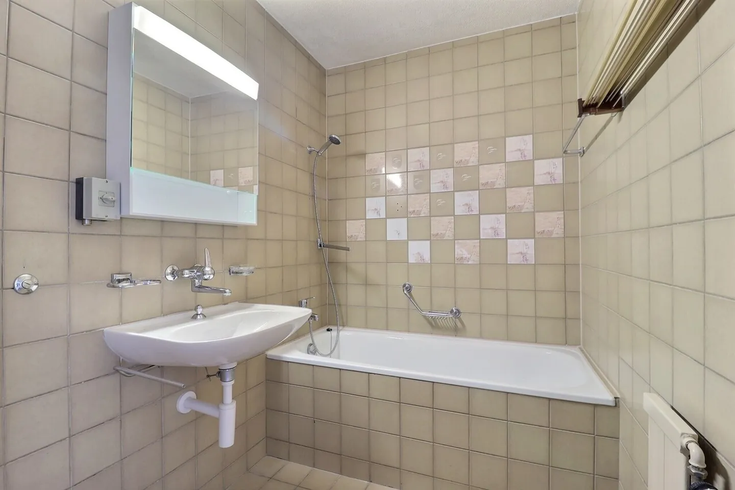 Charmante Wohnung mit Aussicht - Foto 9 von 10