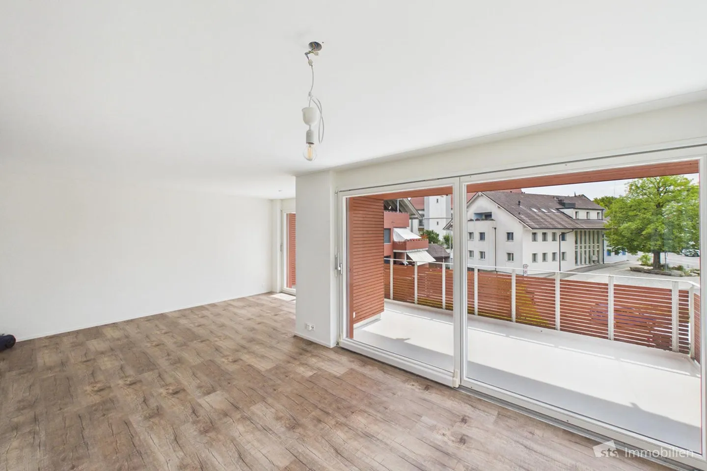 Charmante Wohnung in Auw - Foto 2 von 9