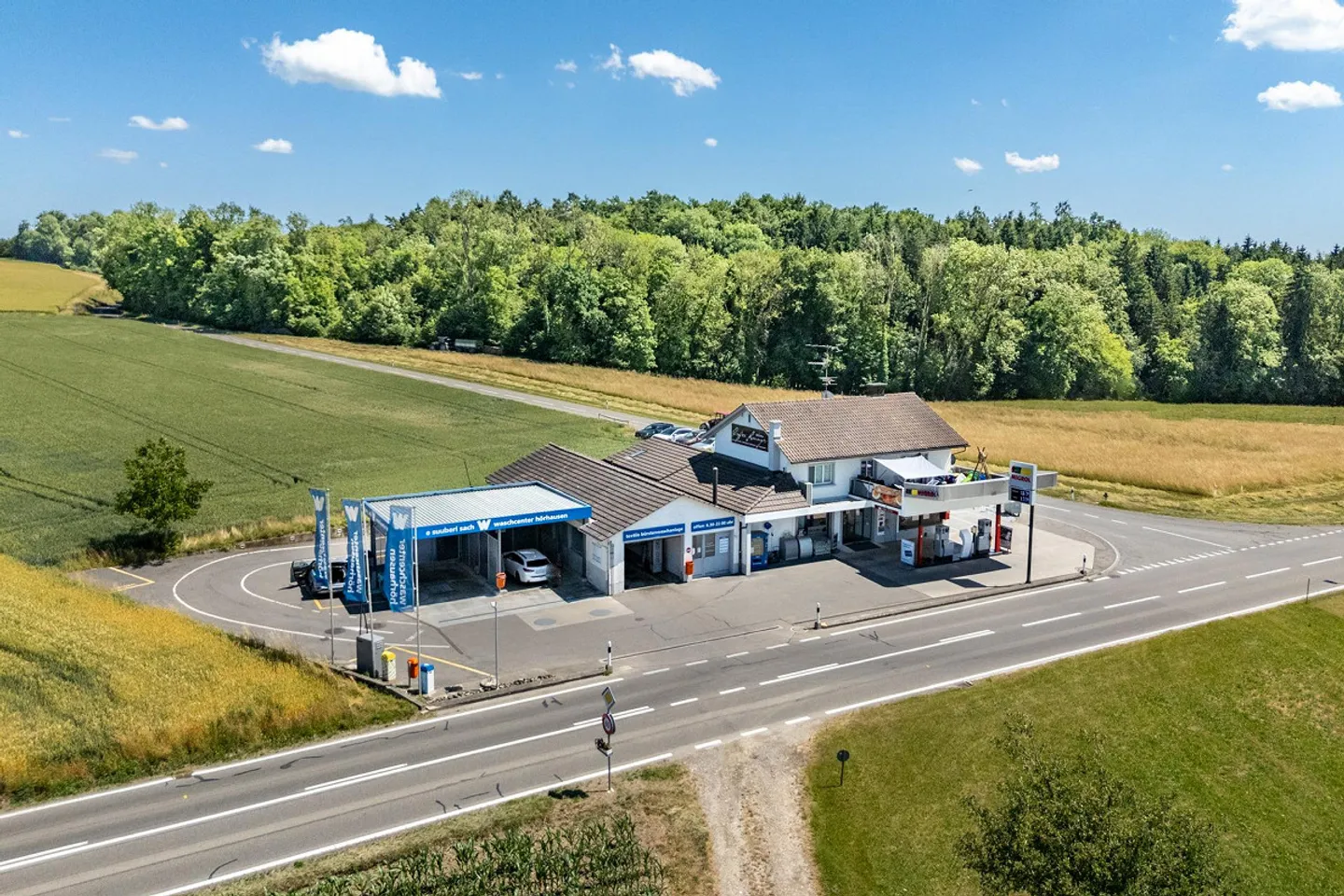 Residential and commercial property with gas station and coffee lounge - Photo 2 of 22