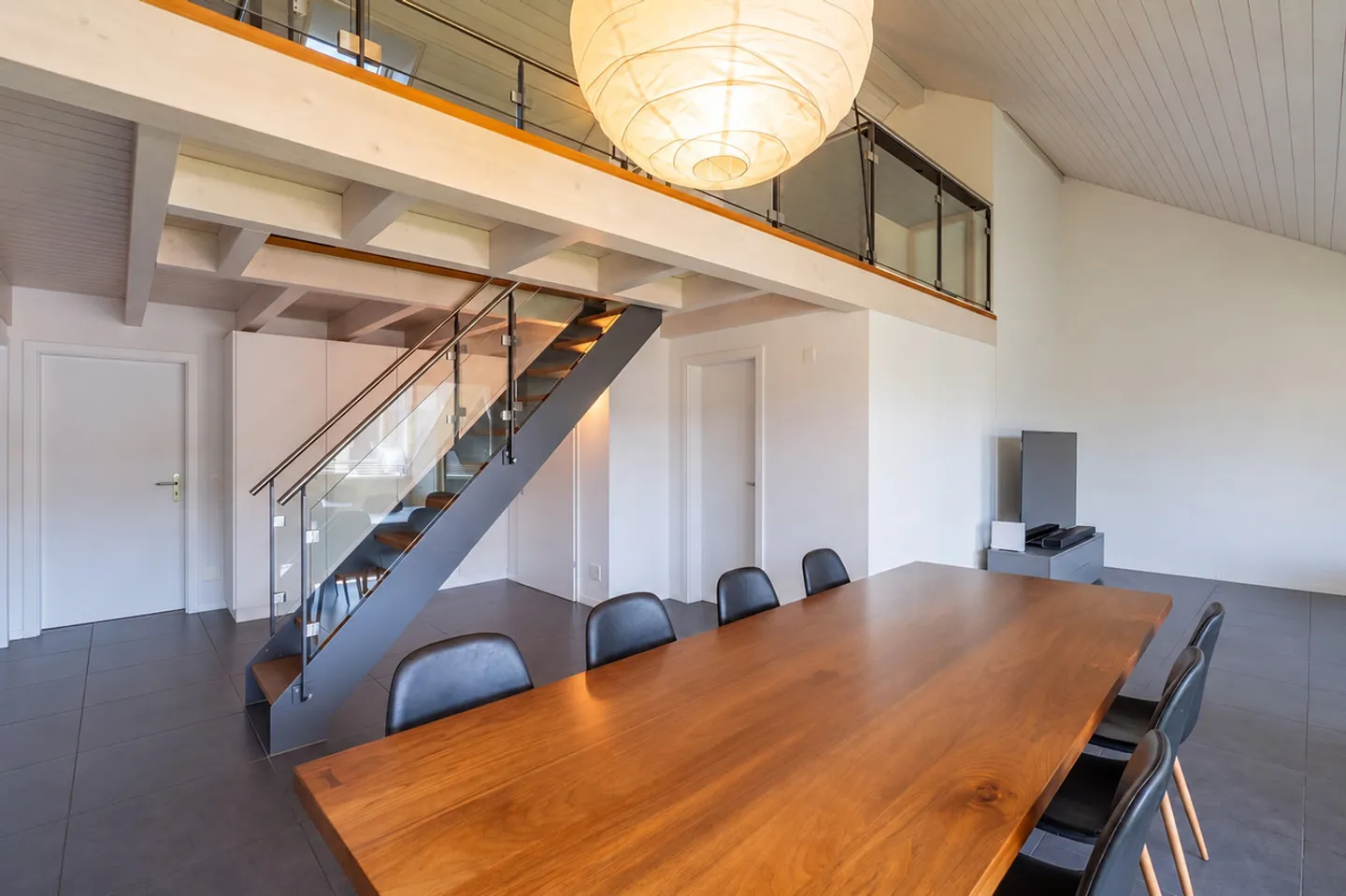 Investimento attraente - Maisonette con galleria e sole serale - Foto 4 di 11