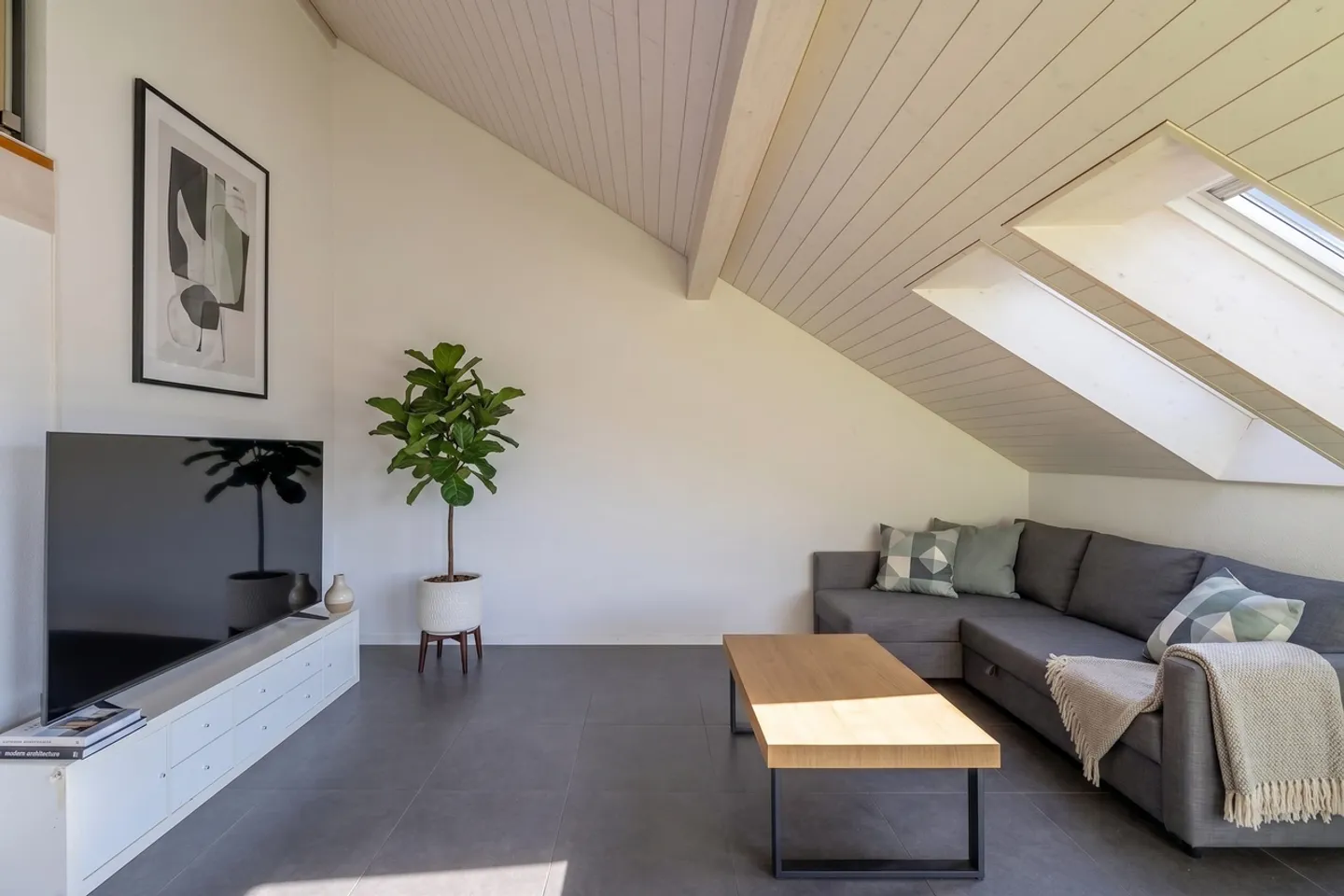 Investimento attraente - Maisonette con galleria e sole serale - Foto 2 di 11