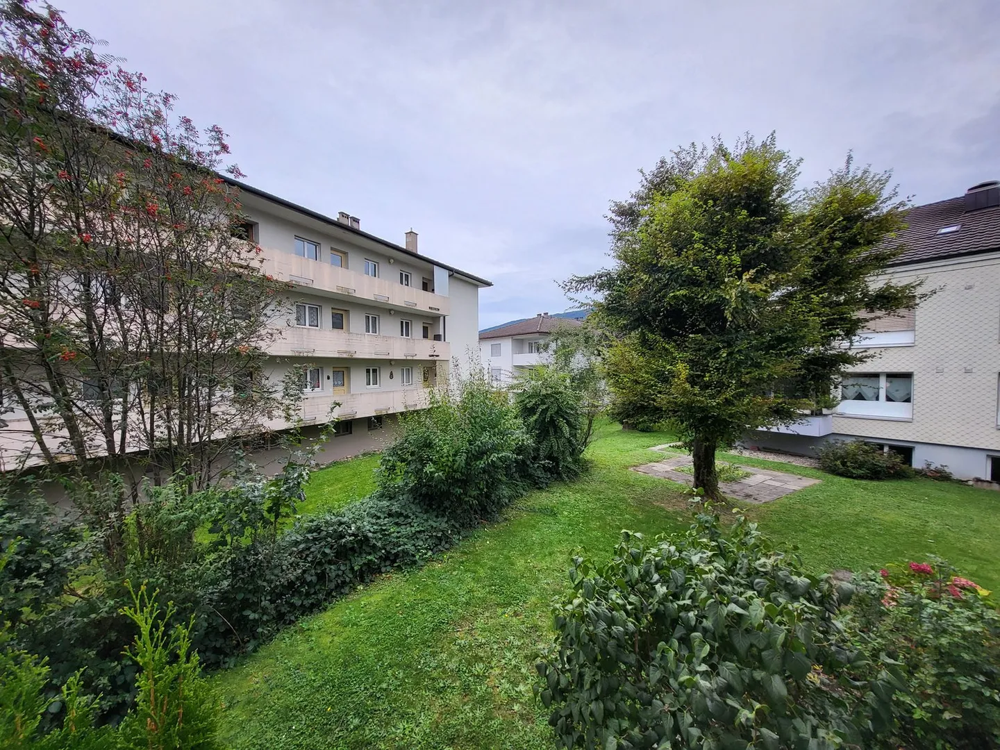 Appartement 1.5 pièces confortable au rez-de-chaussée surélevé à Ipsach - Photo 1 sur 13