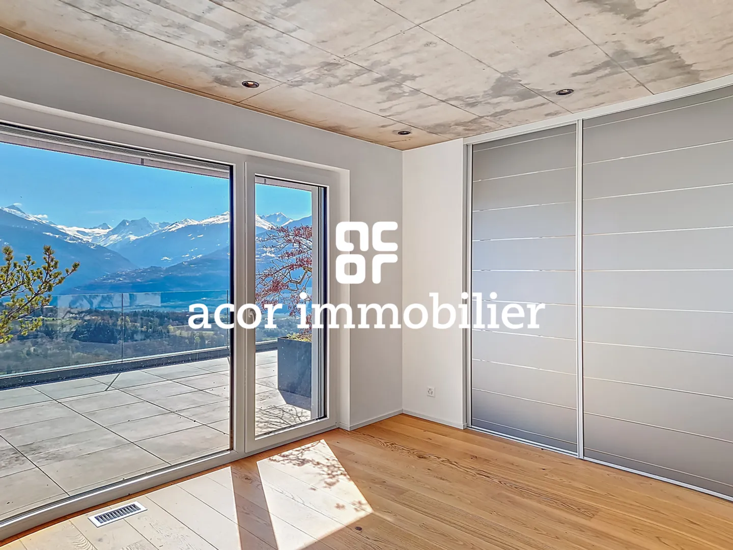 Magnificent luxury apartment with stunning views in Savièse! - Photo 5 of 9