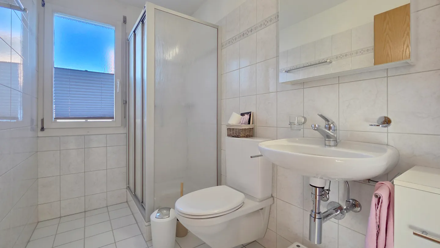 5.5-room apartment including double garage! - Photo 10 of 18