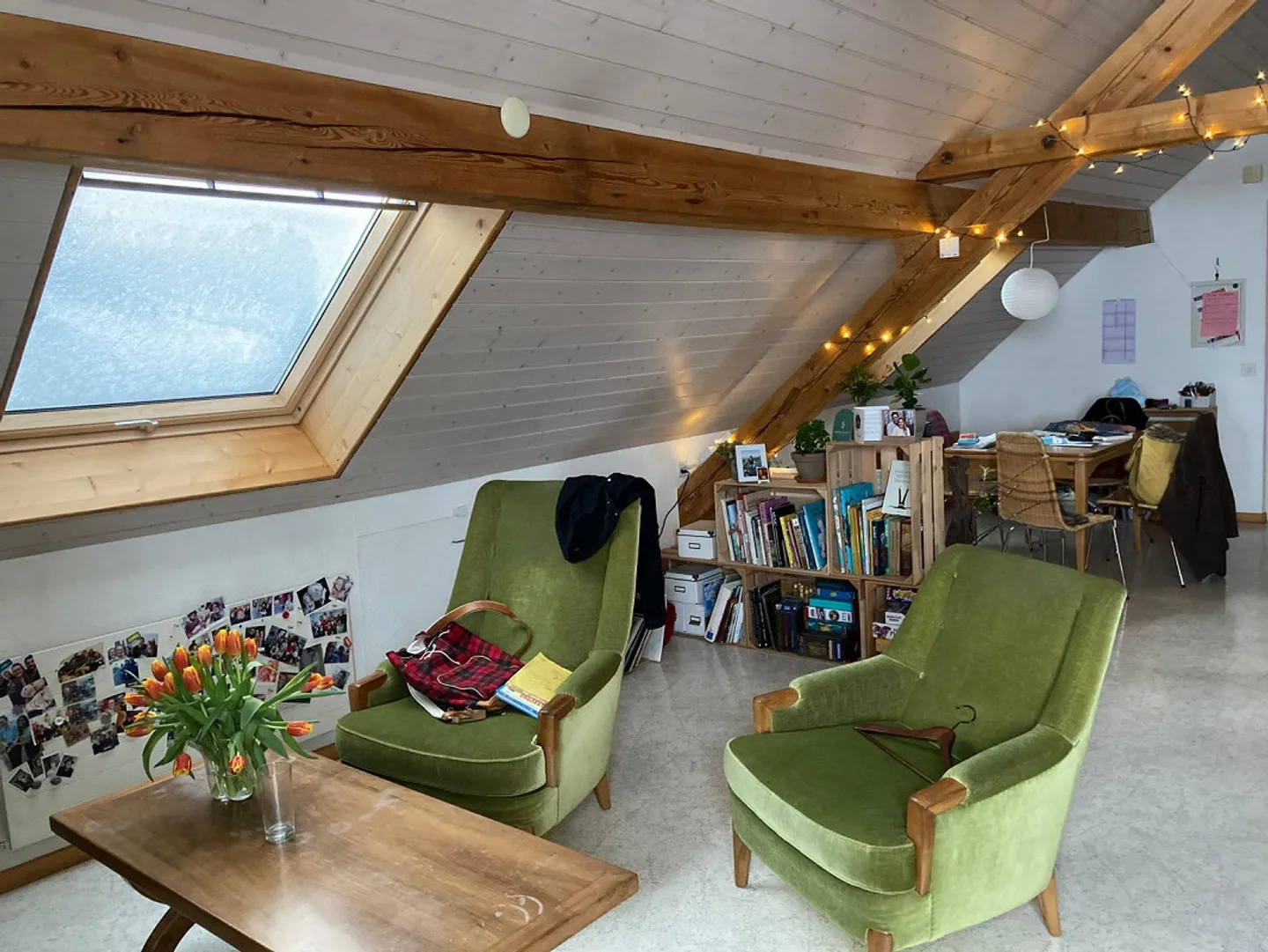 Charmante Dachwohnung auf Bauernhof - Foto 2 von 11