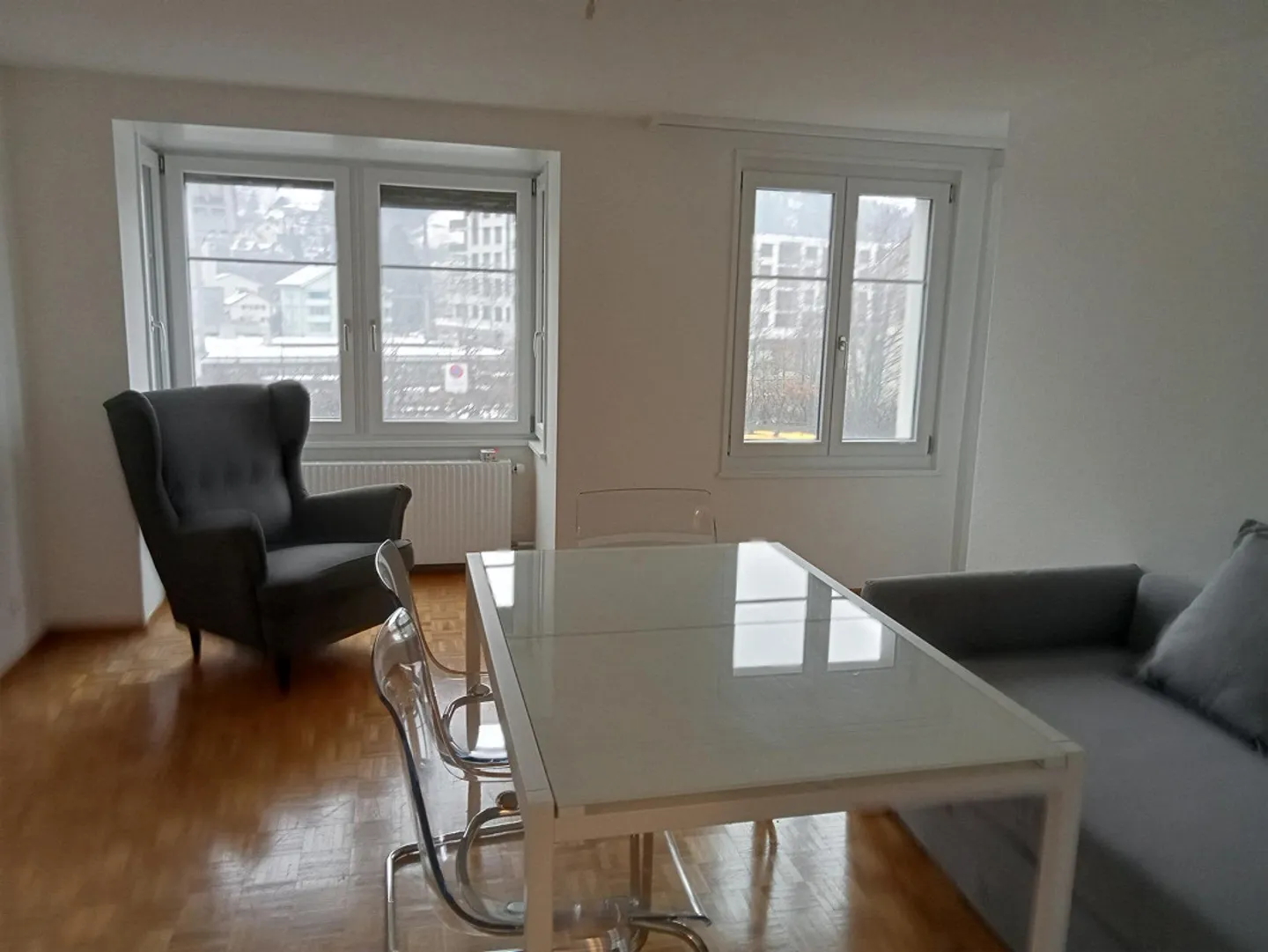2-room old building apartment near the train station - Photo 1 of 8