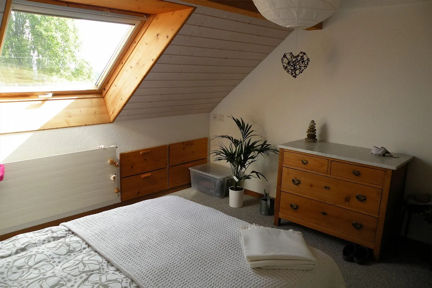 Charmante Dachwohnung auf Bauernhof - Foto 6 von 11