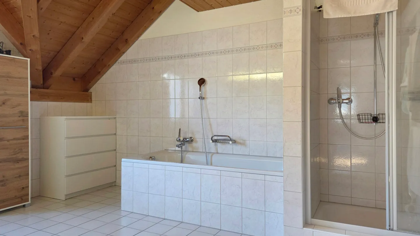 5.5-room apartment including double garage! - Photo 16 of 18