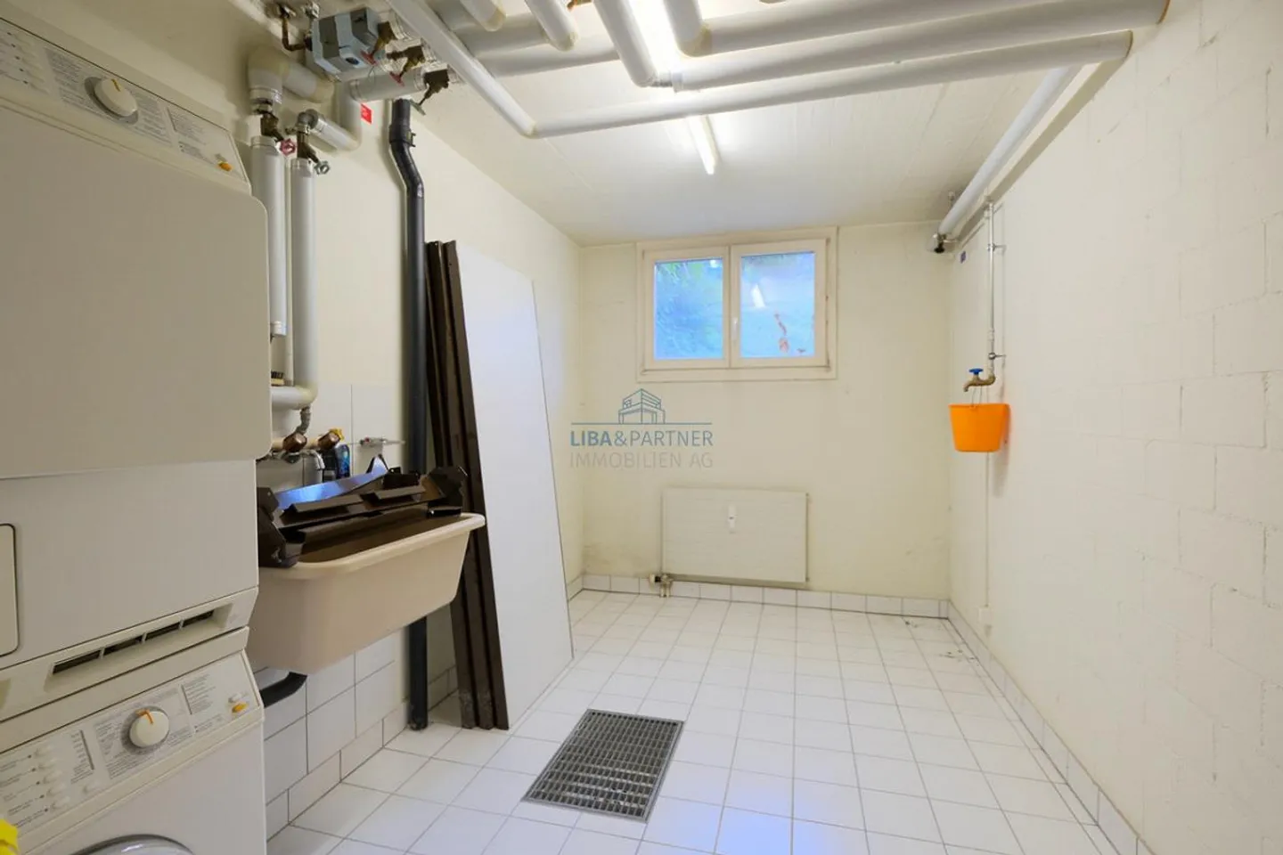 Bright 4.5-room apartment with balcony, winter garden and fireplace - Photo 9 of 10