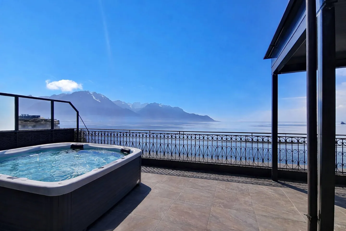 Appartement Étonnant avec Rooftop - Photo 1 sur 11