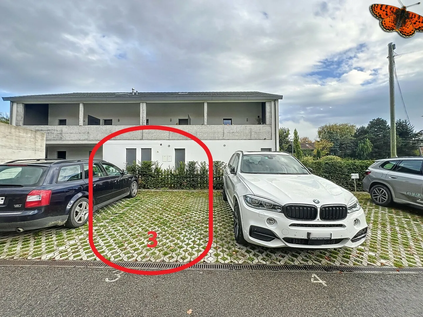 Parkplatz im Freien mieten - Foto 2 von 4