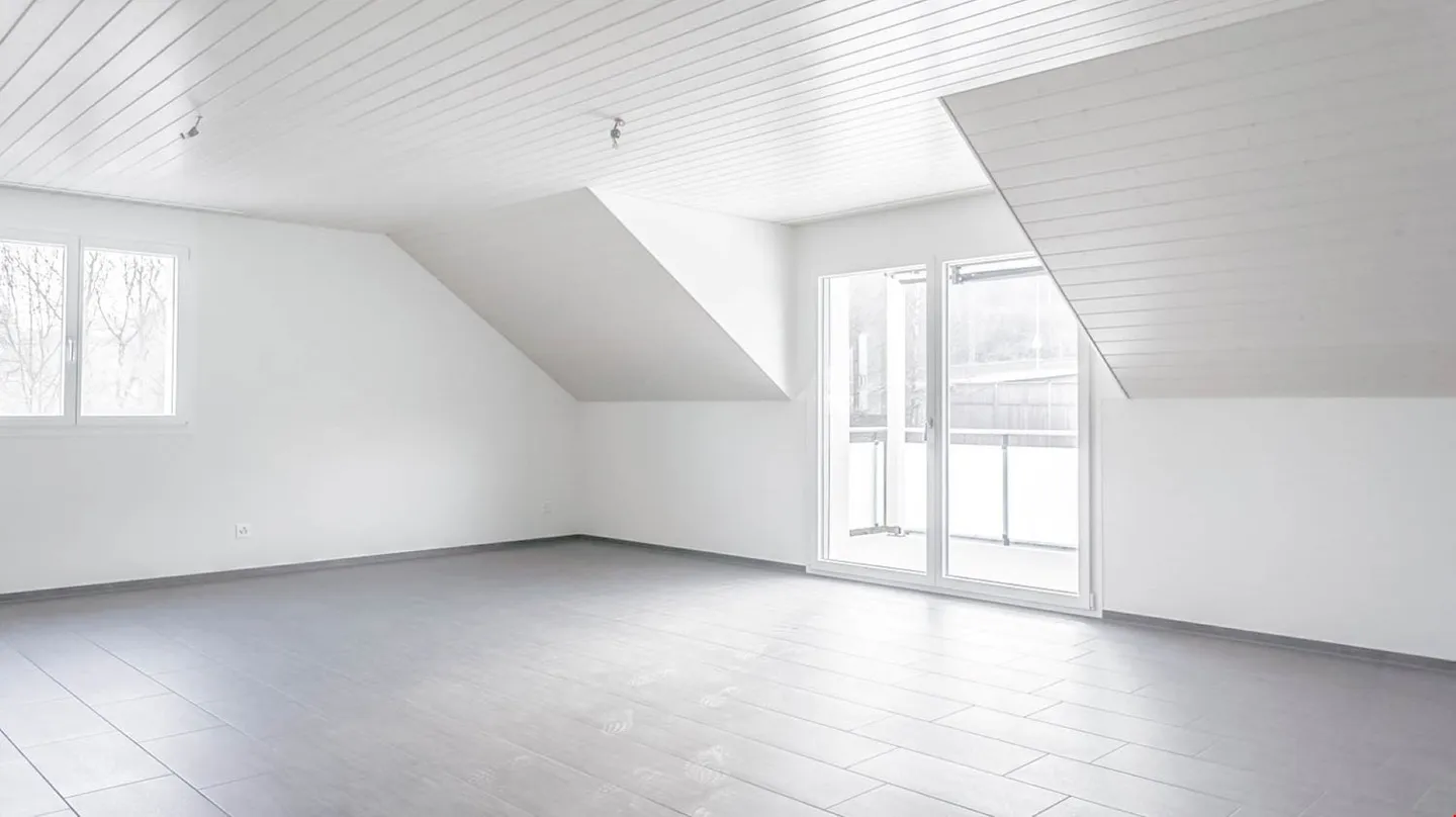 Moderno appartamento di 3,5 stanze con balcone a Mumpf - Foto 4 di 13