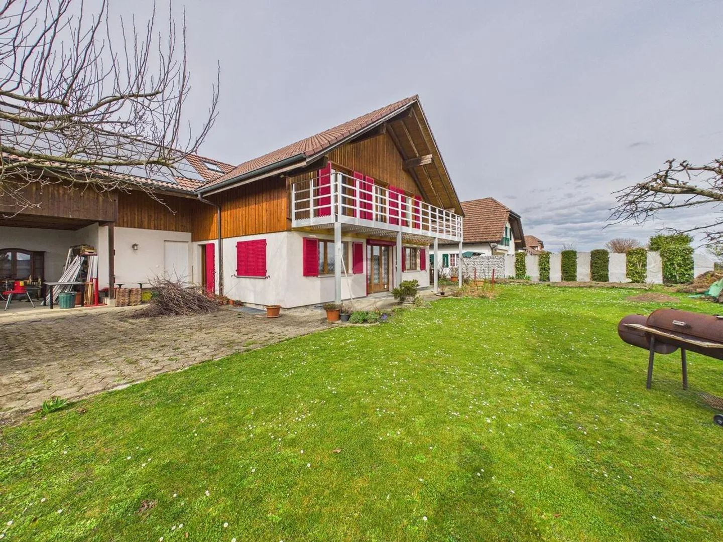 EXCLUSIVE WITH DREAMLIKE ALPINE VIEW - Photo 2 of 6