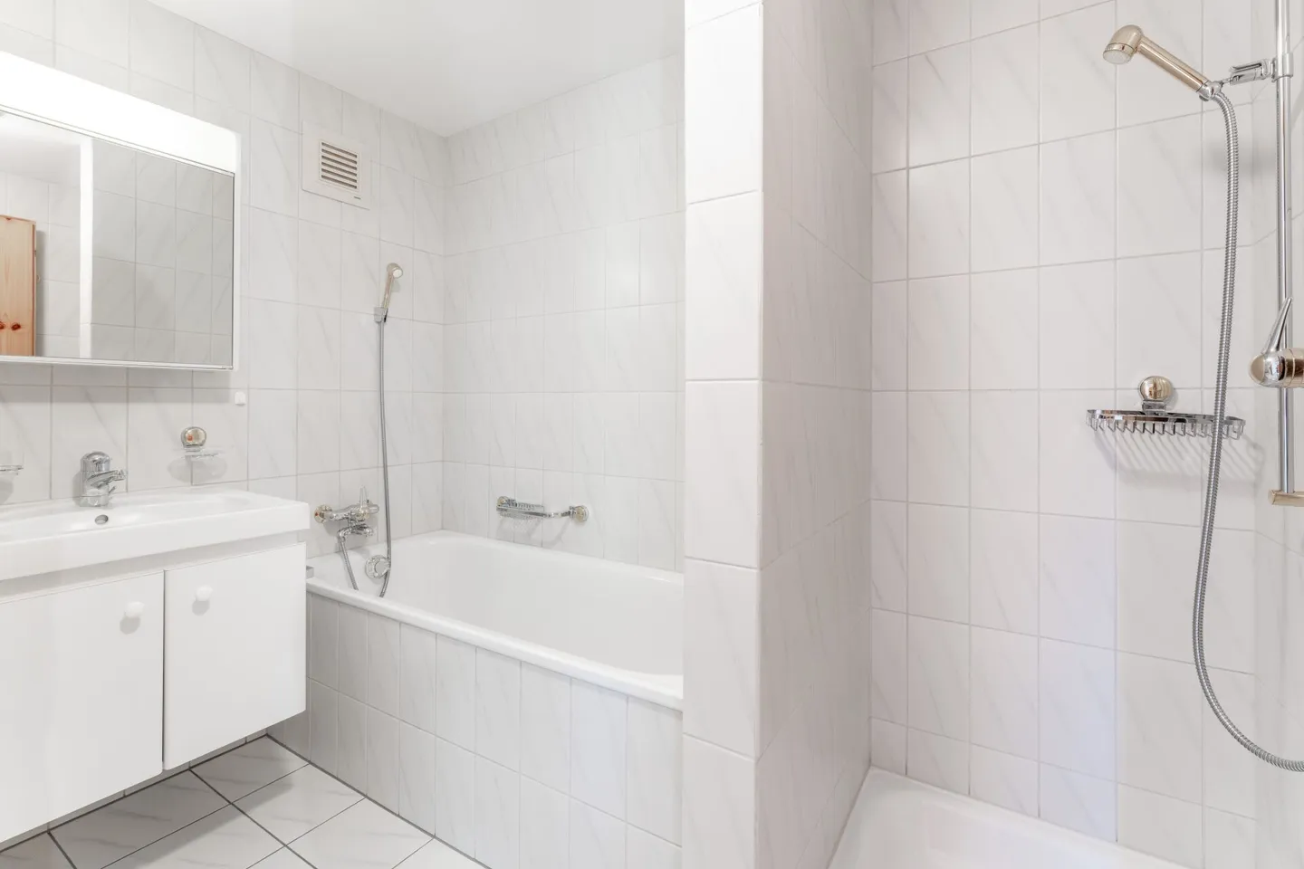 Kompakte, schöne 3 1/2 Zimmerwohnung an Traumlage - Foto 8 von 17