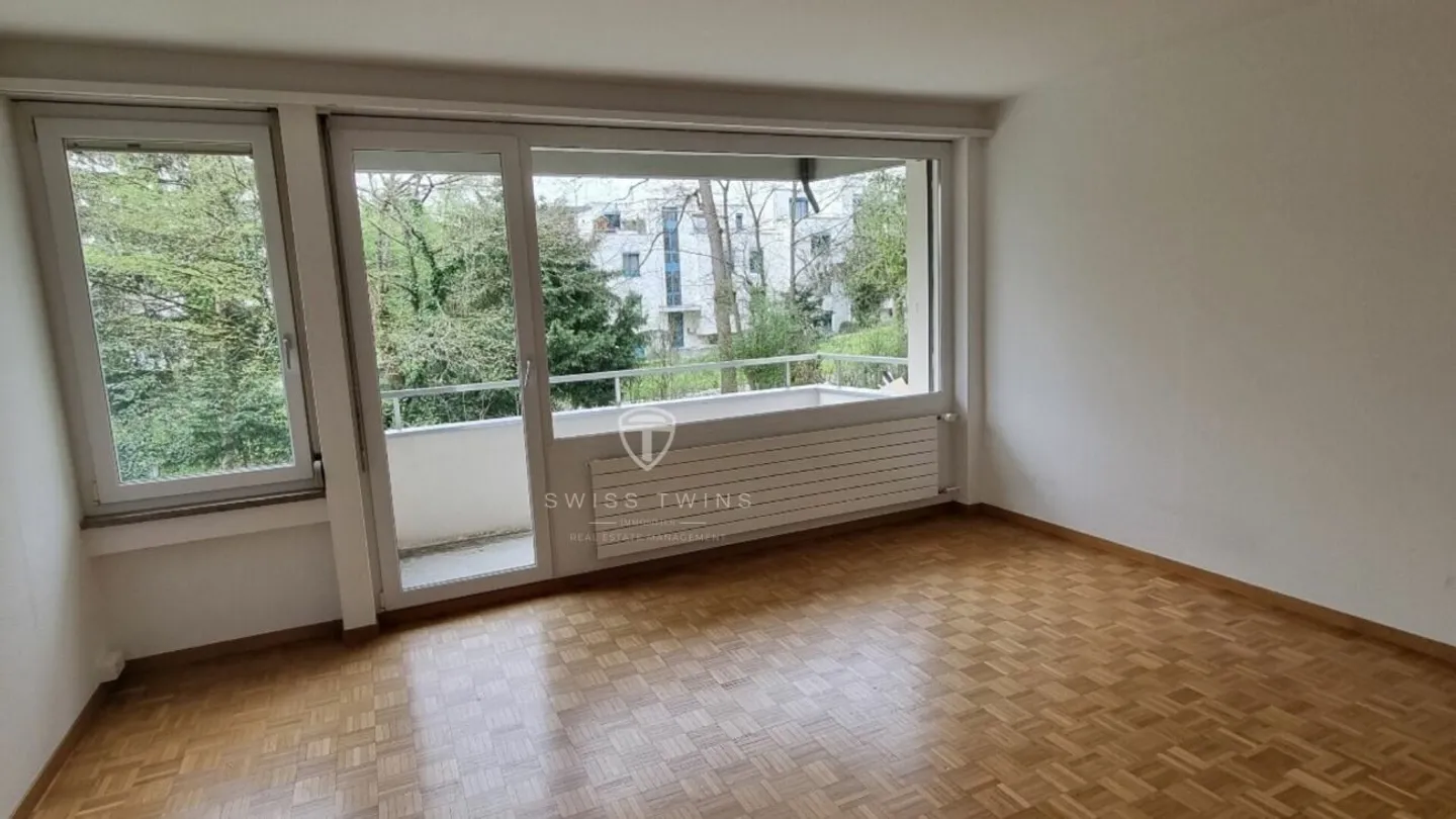 Appartement 3.5 pièces charismatique en emplacement central - Photo 2 sur 7