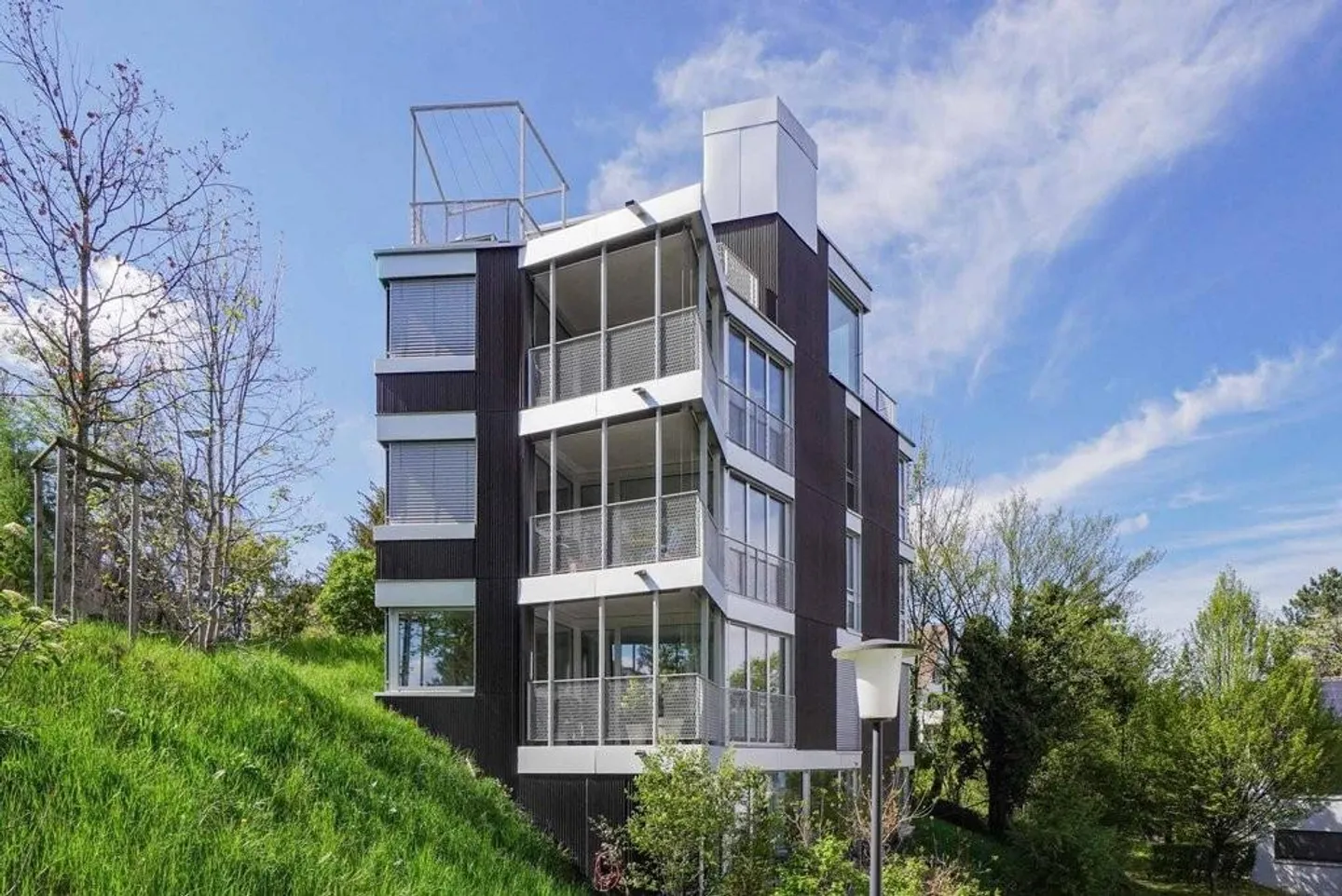 Are you looking for a trendy apartment? - Photo 1 of 9