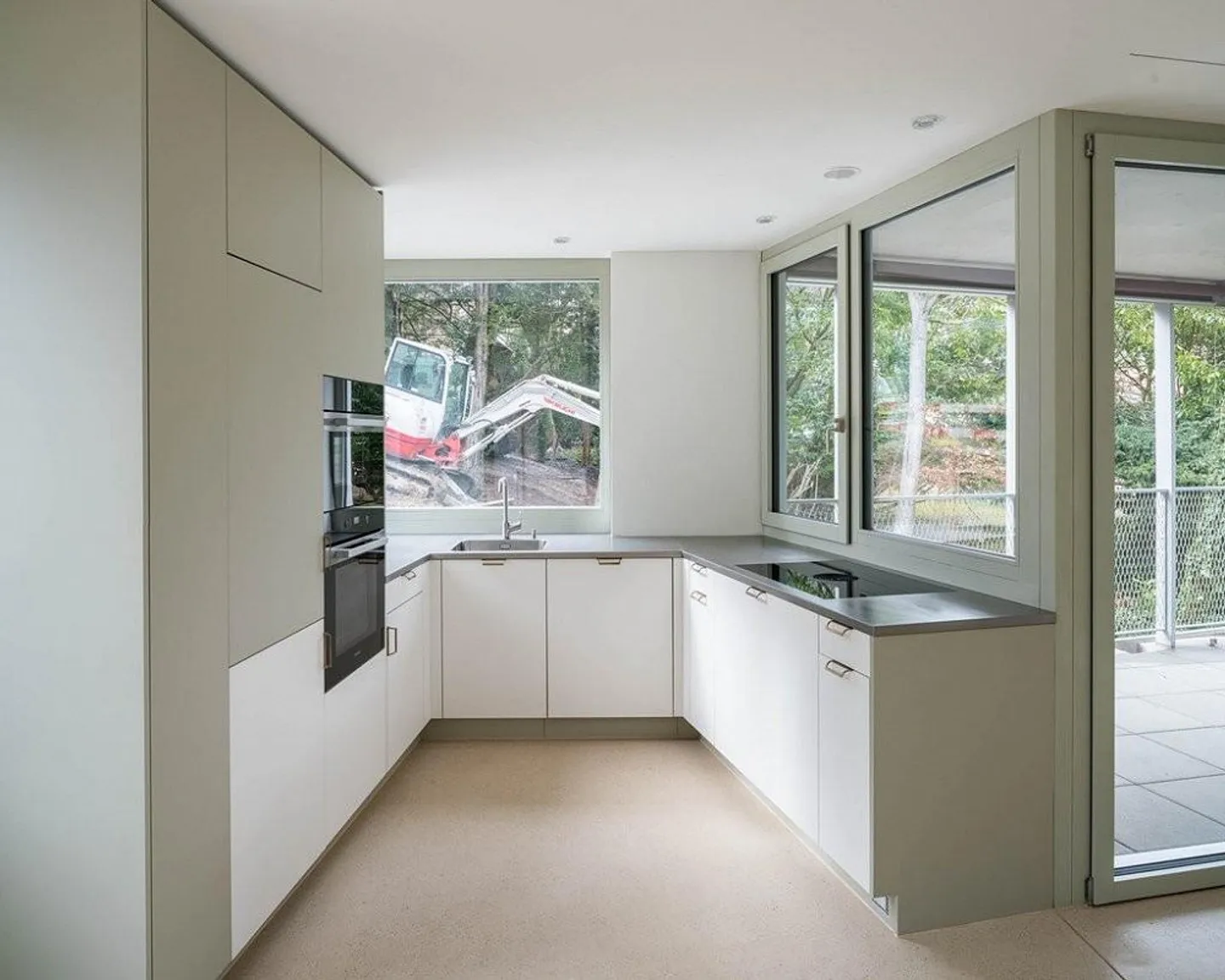 Are you looking for a trendy apartment? - Photo 2 of 9