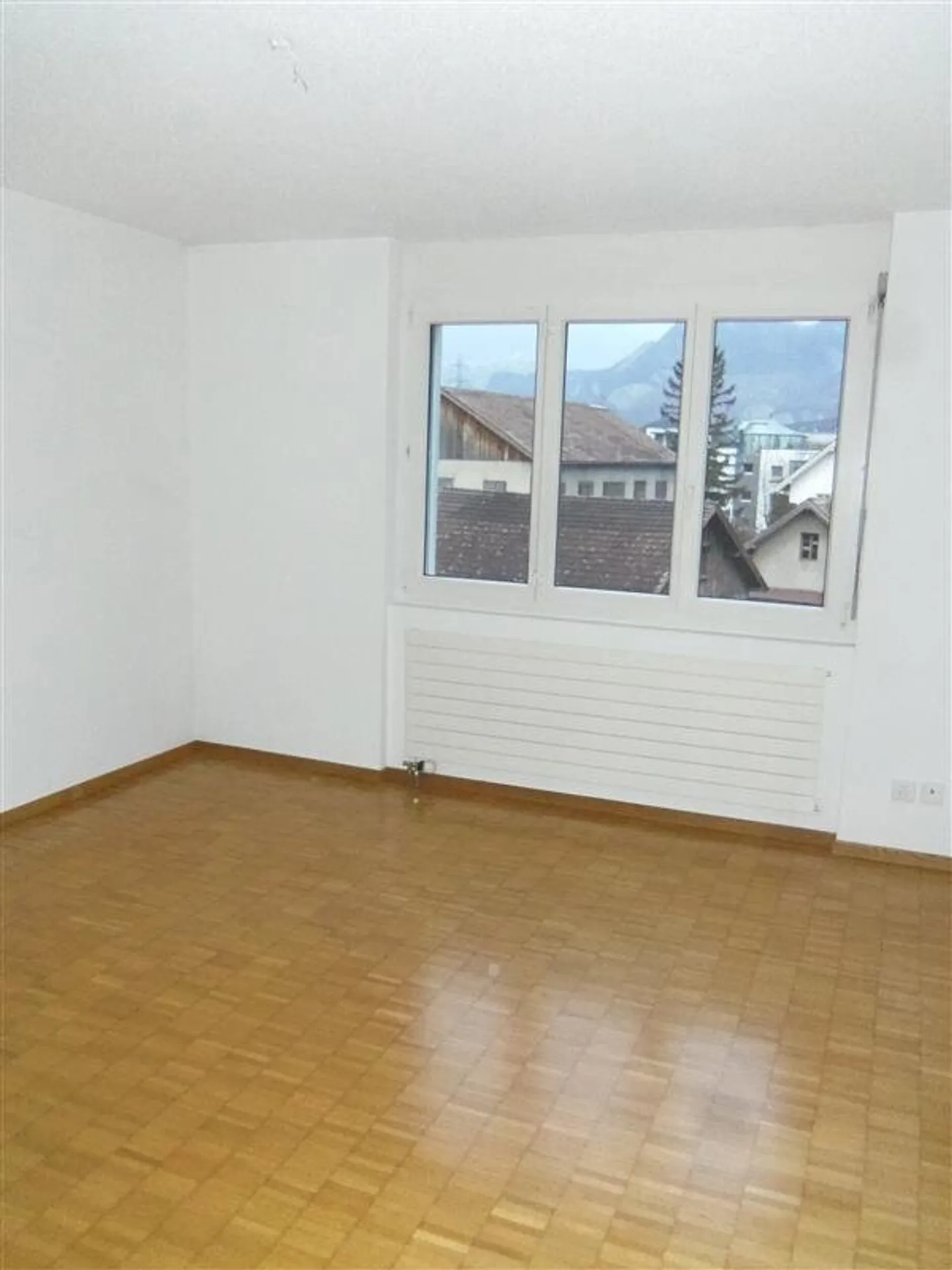 In a quiet location... - Photo 5 of 8