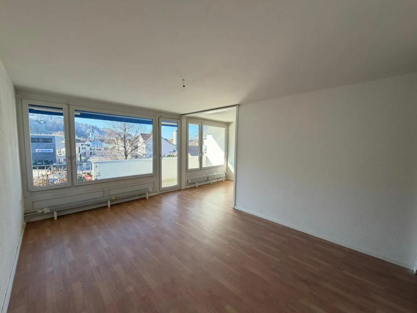 Ampio duplex di 3,5 stanze in posizione idilliaca - Foto 7 di 10